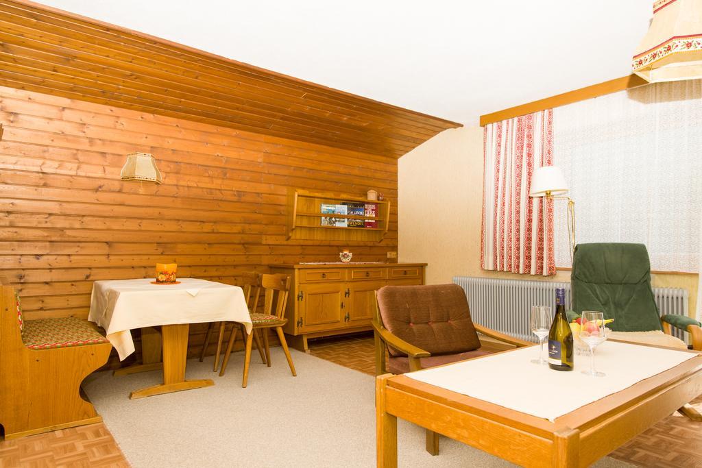 Gaestehaus Helga Scharnitz Ruang foto